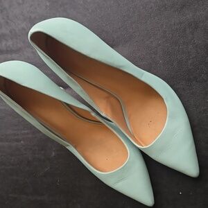 Halston size 10 robin's egg blue